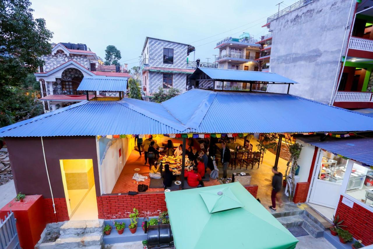 Pokhara Backpackers Hostel Esterno foto